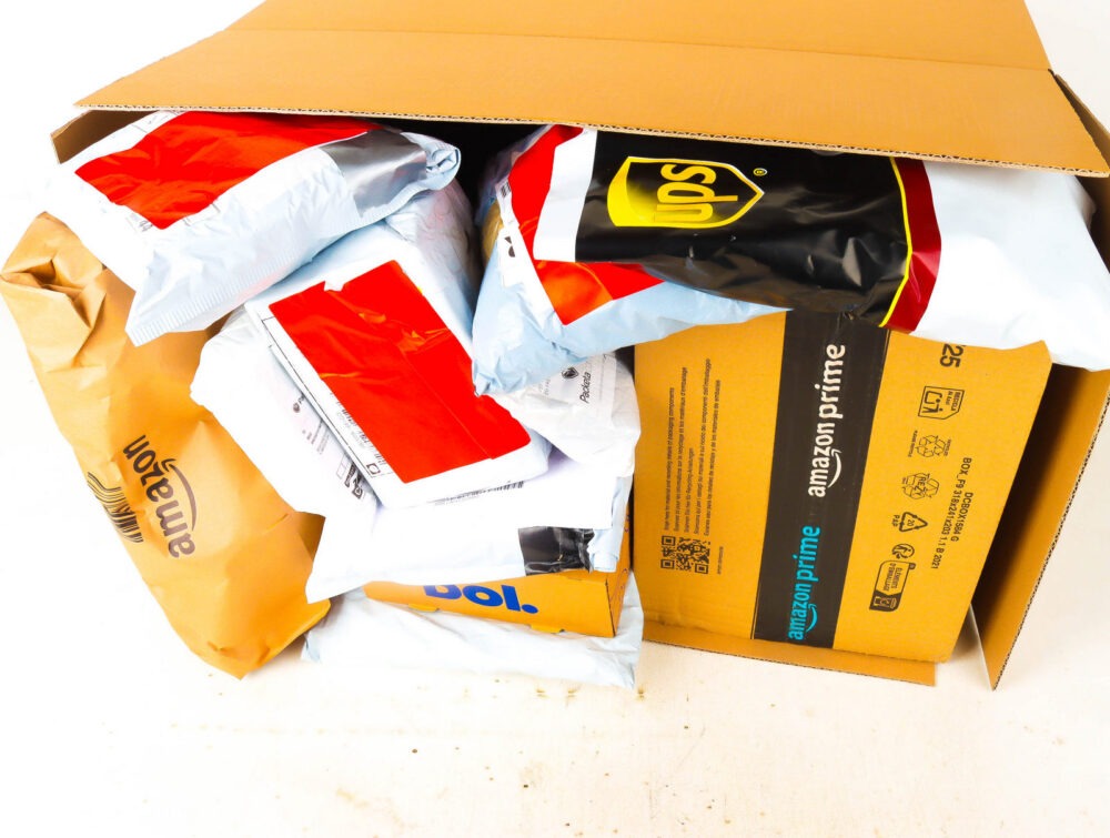 XL Doos met Verloren Postpakketten