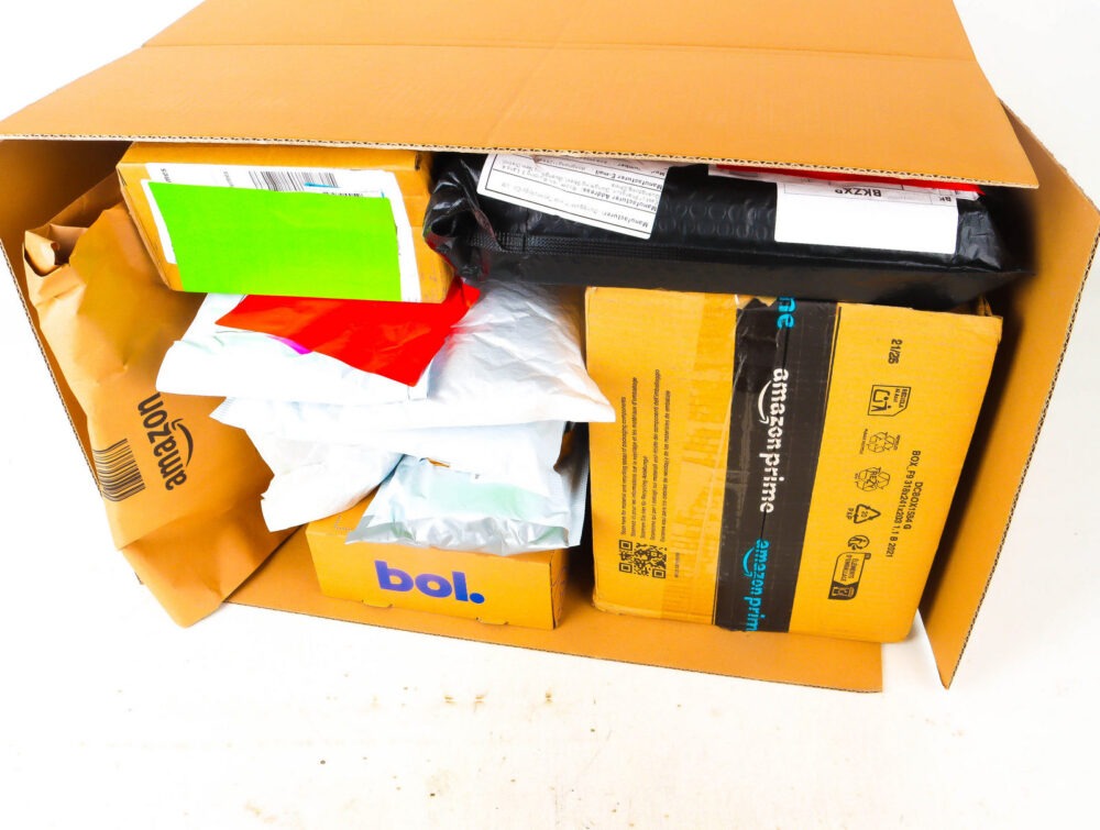 XL Doos met Verloren Postpakketten