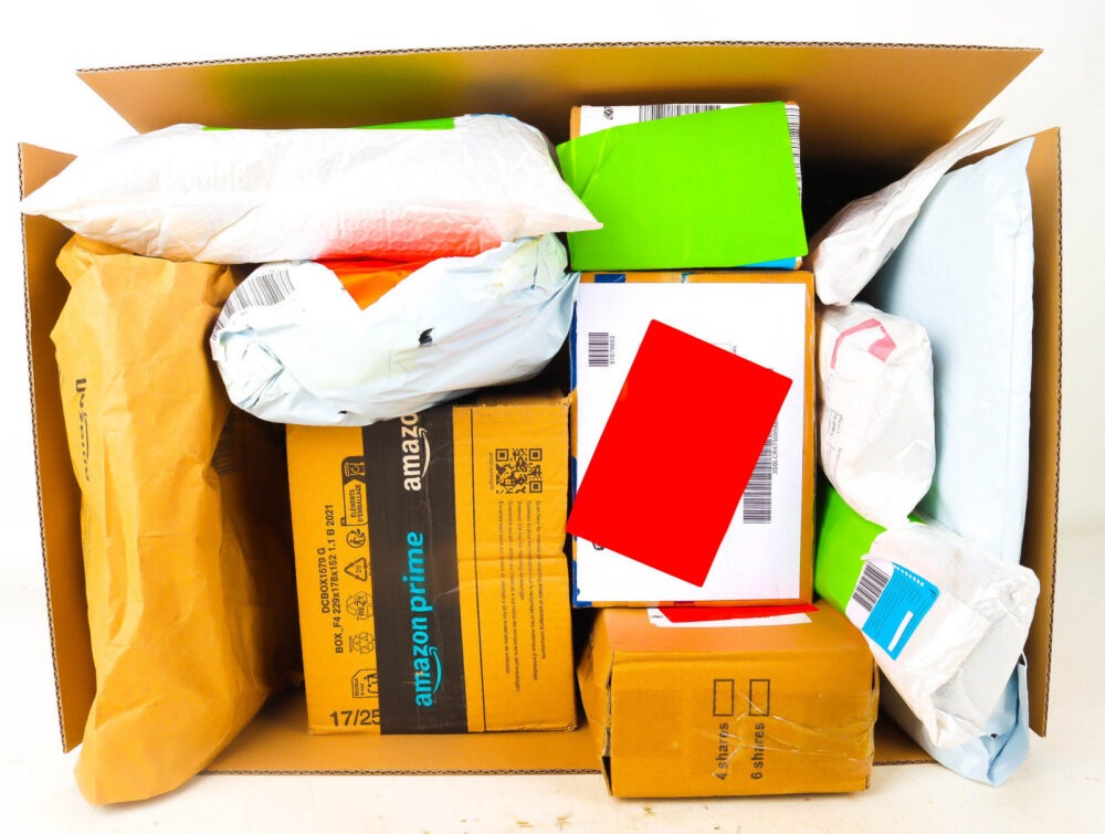 XL Doos met Verloren Postpakketten