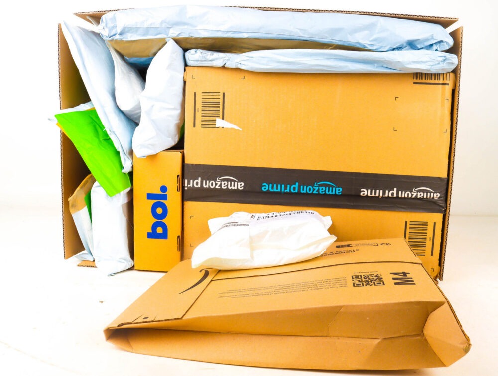 XL Doos met Verloren Postpakketten