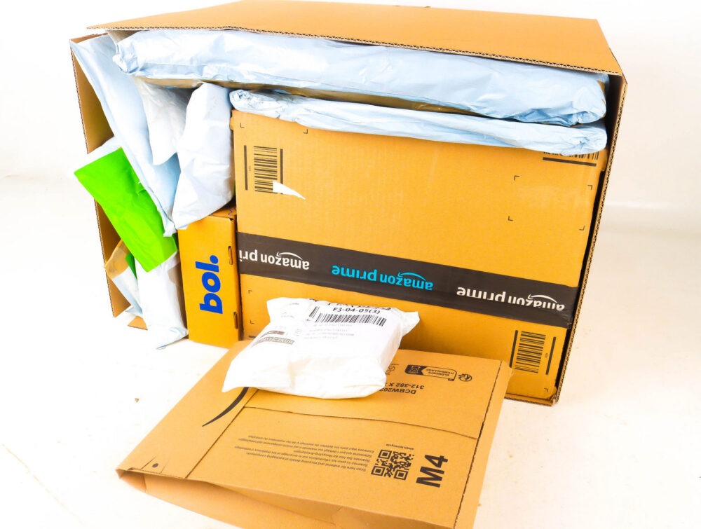 XL Doos met Verloren Postpakketten