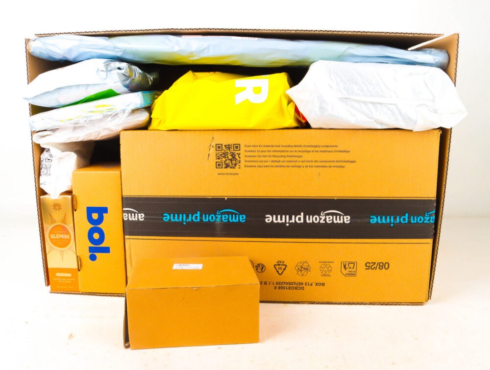 XL Doos met Verloren Postpakketten