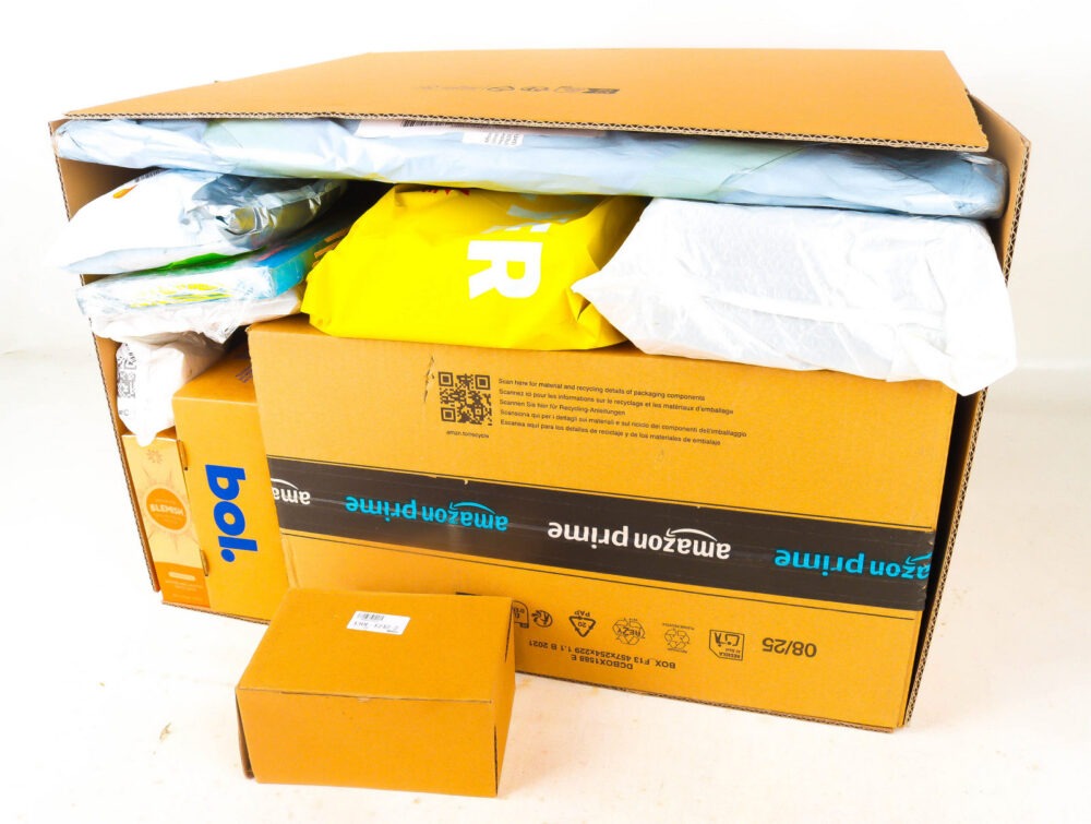 XL Doos met Verloren Postpakketten