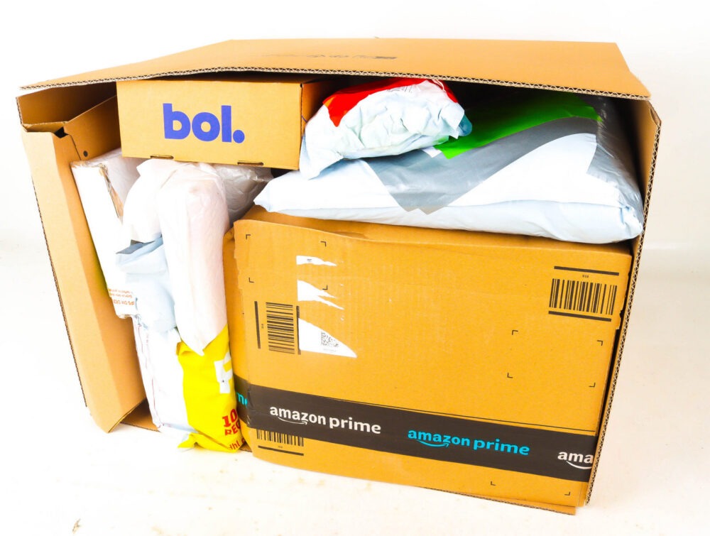 XL Doos met Verloren Postpakketten