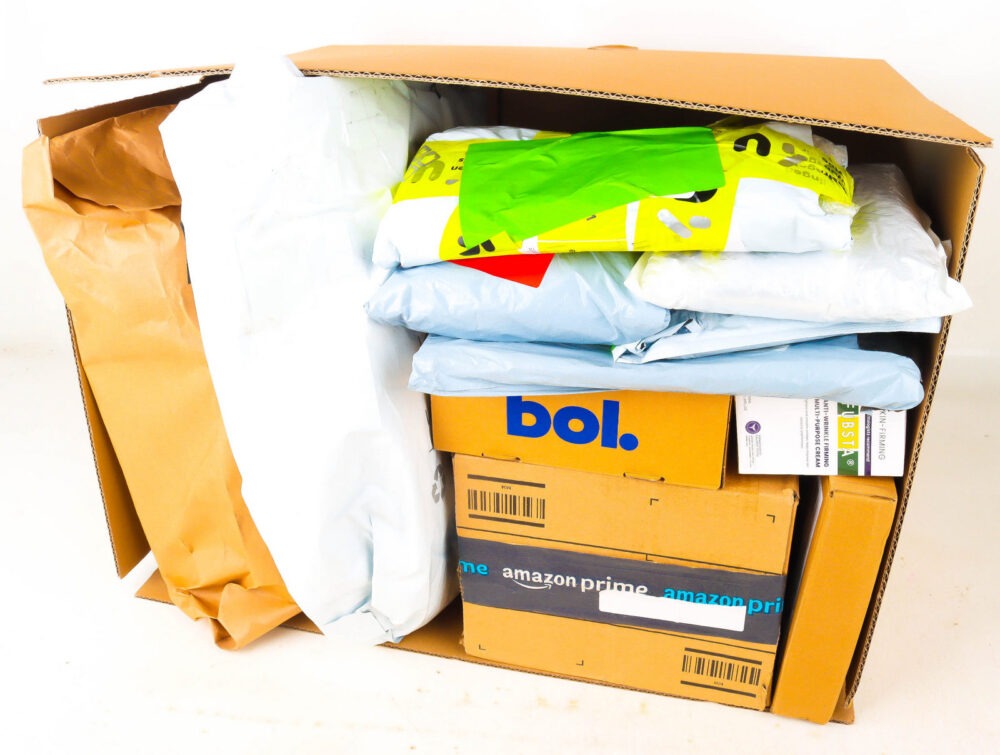 XL Doos met Verloren Postpakketten