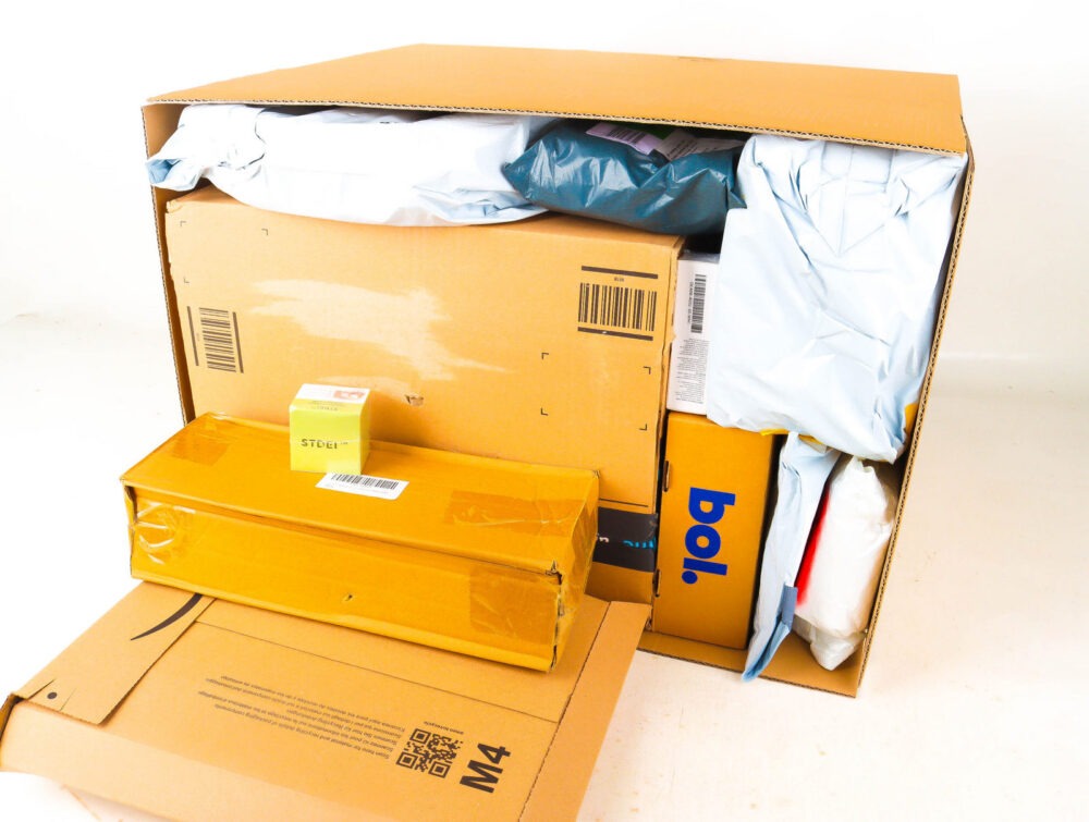 XL Doos met Verloren Postpakketten