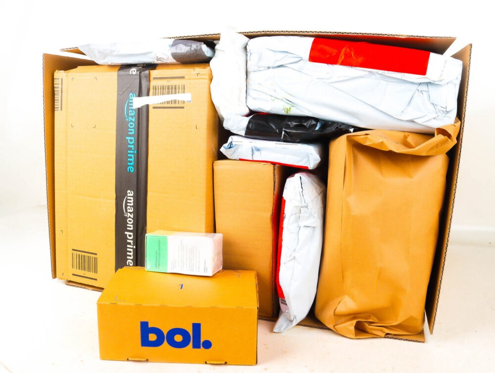 XL Doos met Verloren Postpakketten