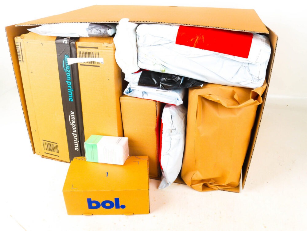 XL Doos met Verloren Postpakketten