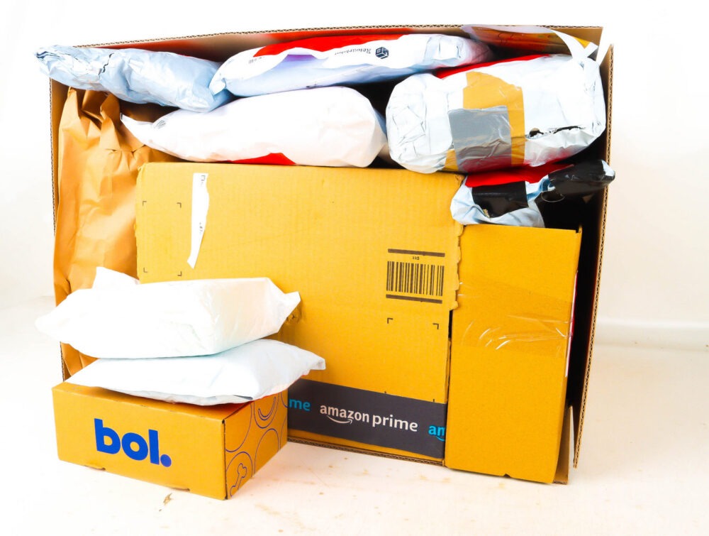 XL Doos met Verloren Postpakketten