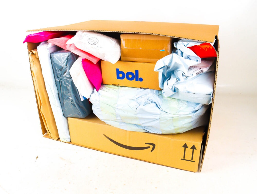 XL Doos met Verloren Postpakketten