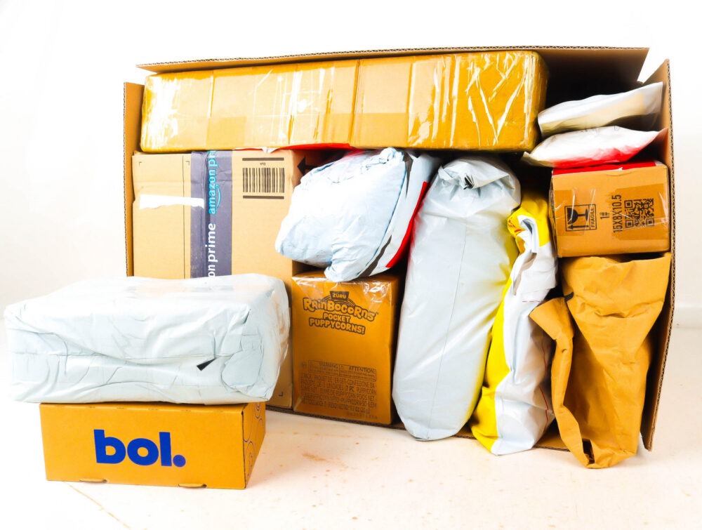 XL Doos met Verloren Postpakketten