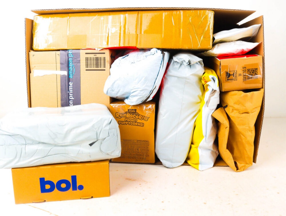 XL Doos met Verloren Postpakketten
