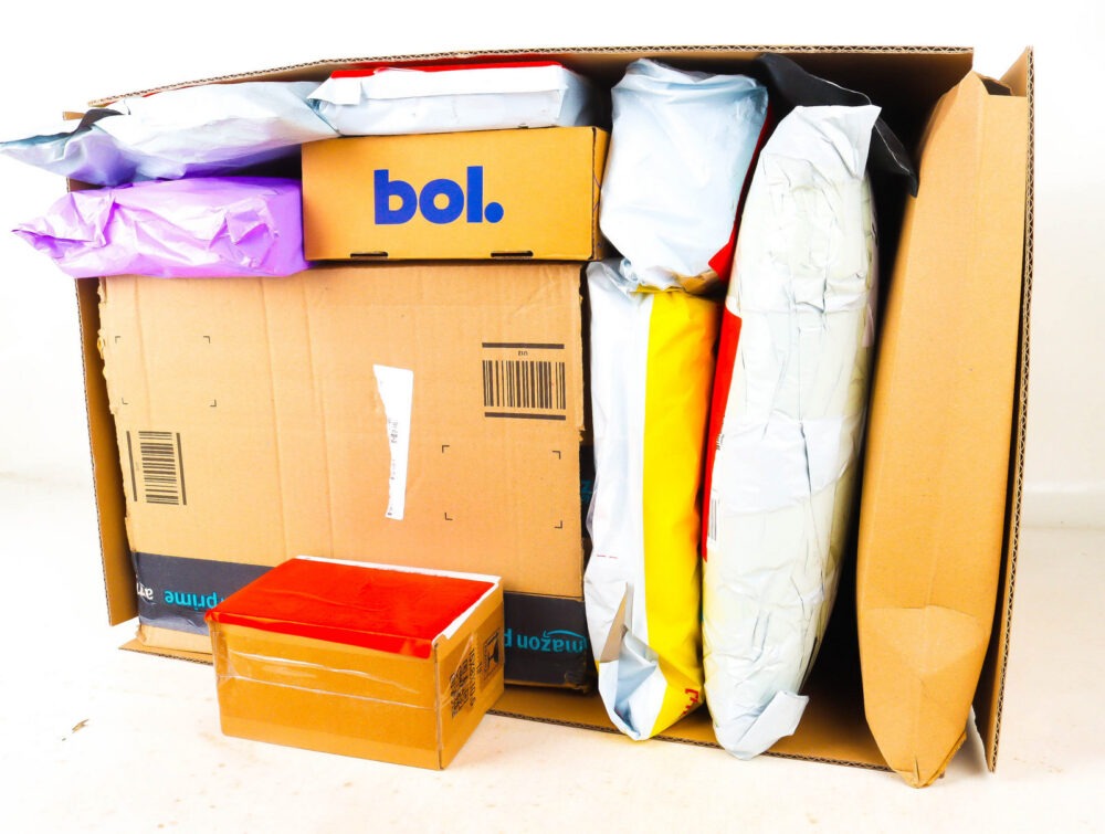 XL Doos met Verloren Postpakketten