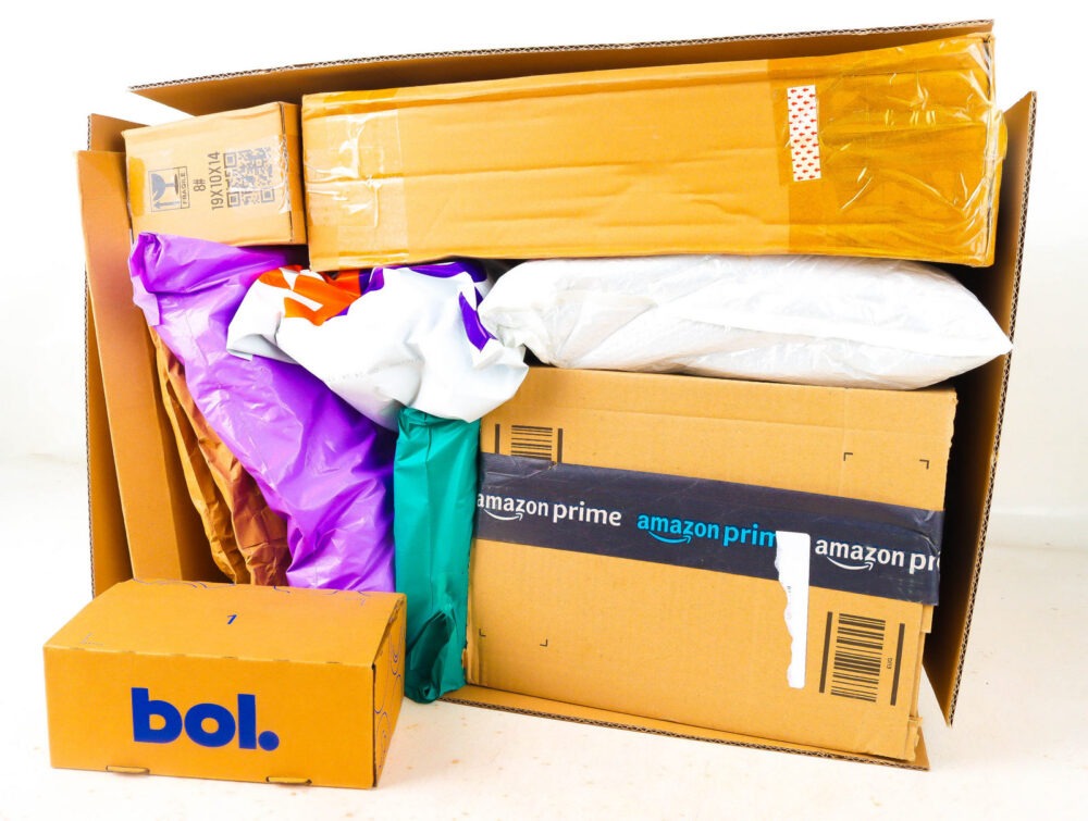 XL Doos met Verloren Postpakketten