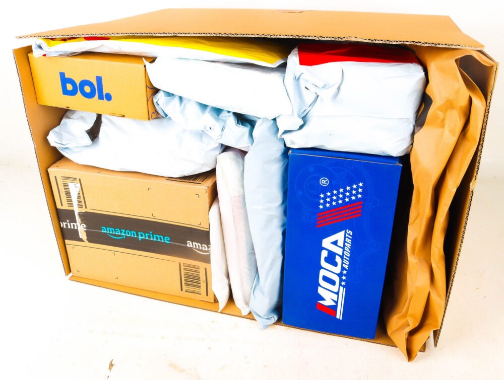 XL Doos met Verloren Postpakketten