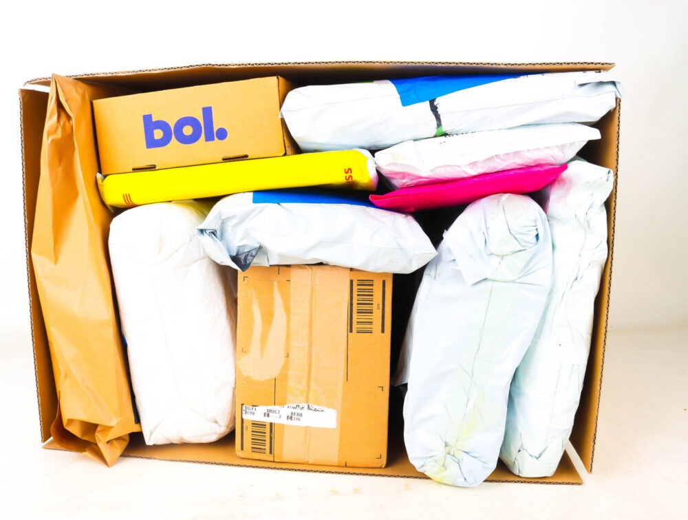 XL Doos met Verloren Postpakketten