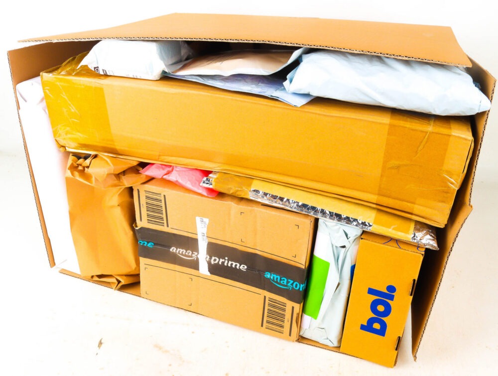 XL Doos met Verloren Postpakketten