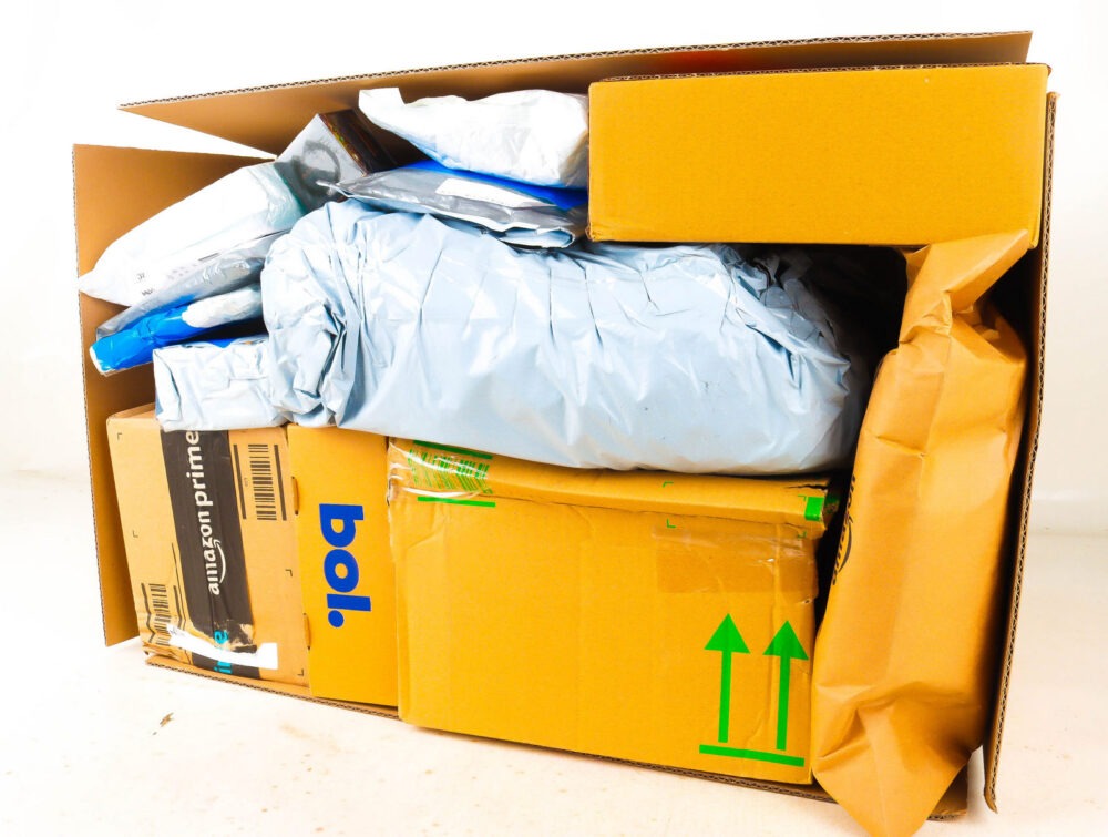 XL Doos met Verloren Postpakketten