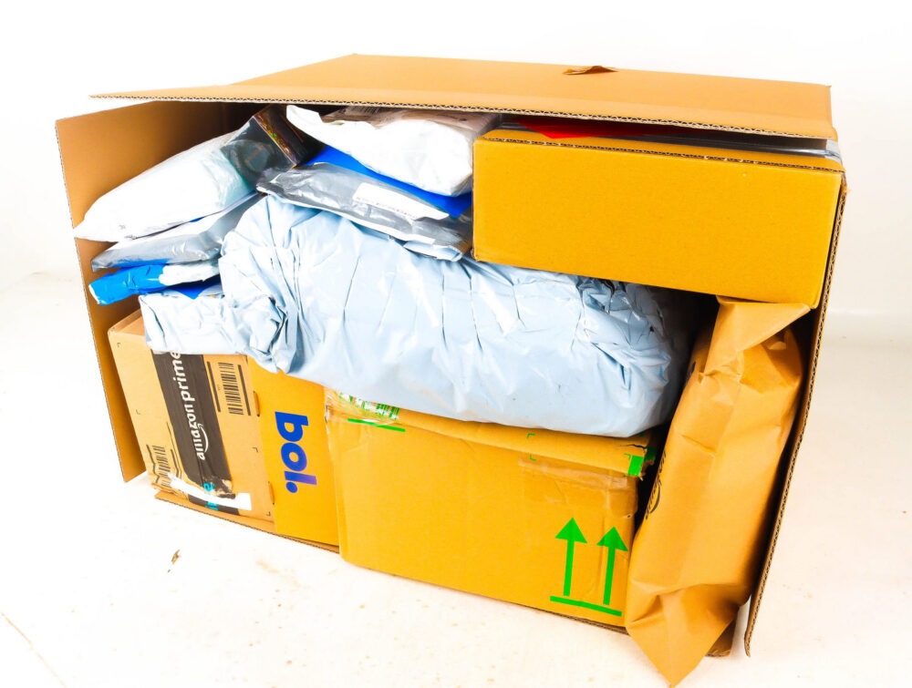 XL Doos met Verloren Postpakketten