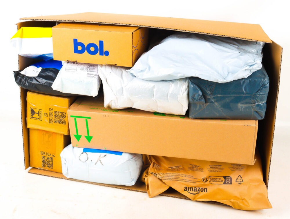 XL Doos met Verloren Postpakketten