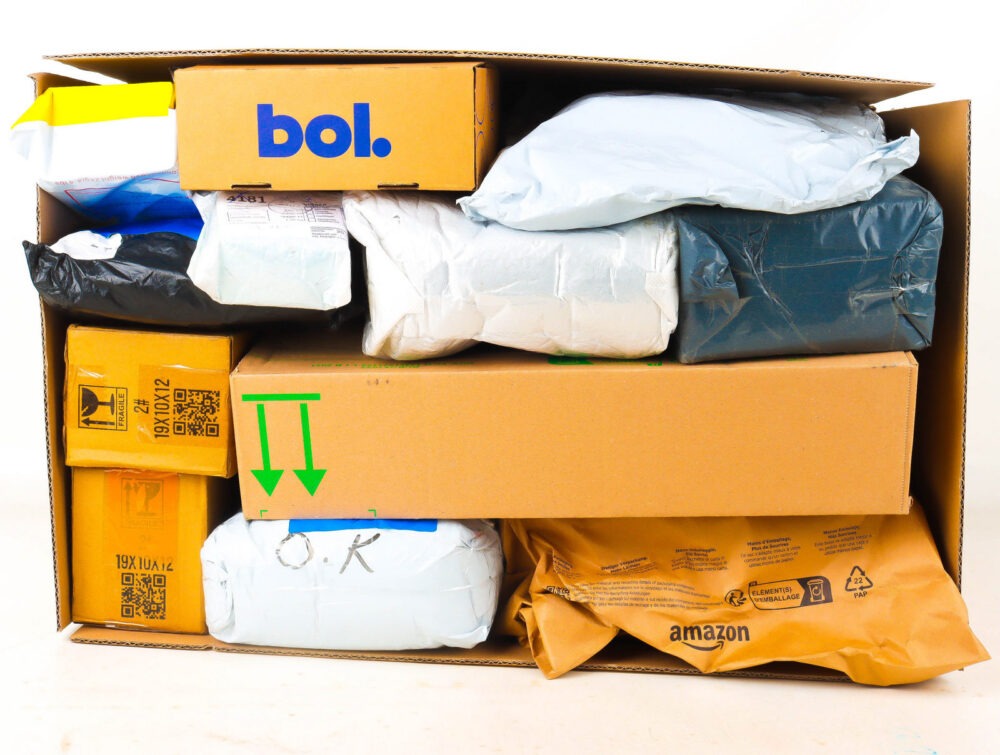XL Doos met Verloren Postpakketten