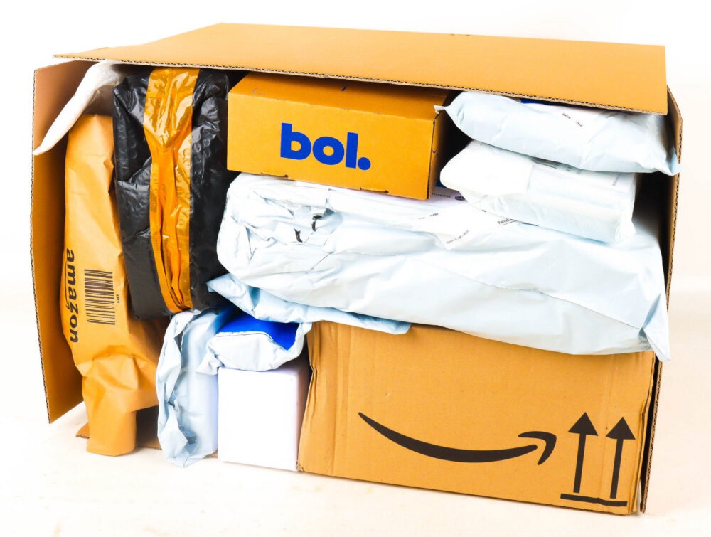 XL Doos met Verloren Postpakketten