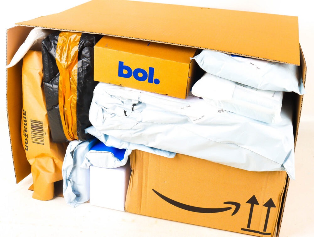 XL Doos met Verloren Postpakketten
