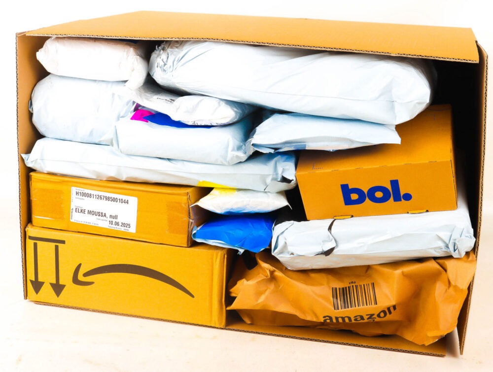 XL Doos met Verloren Postpakketten