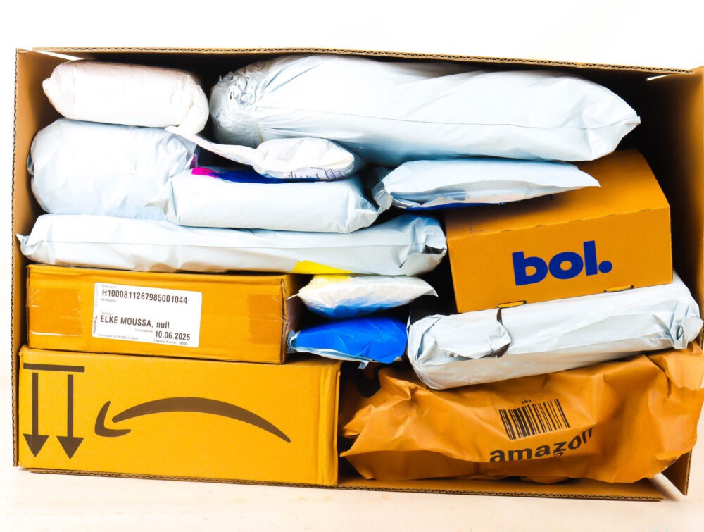 XL Doos met Verloren Postpakketten