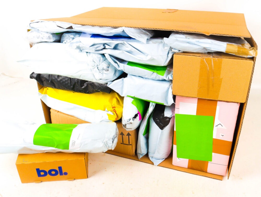 XL Doos met Verloren Postpakketten