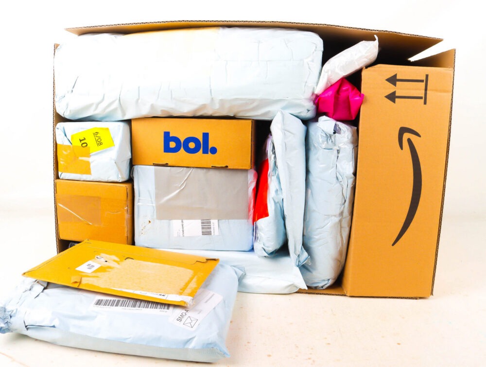 XL Doos met Verloren Postpakketten