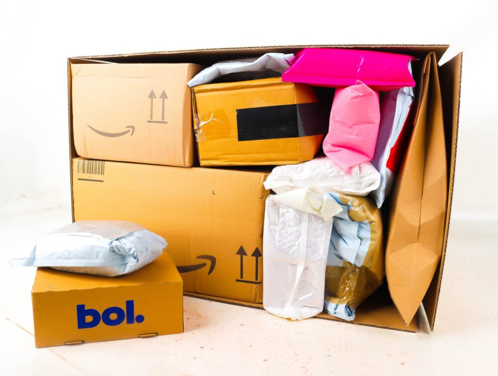 XL Doos met Verloren Postpakketten
