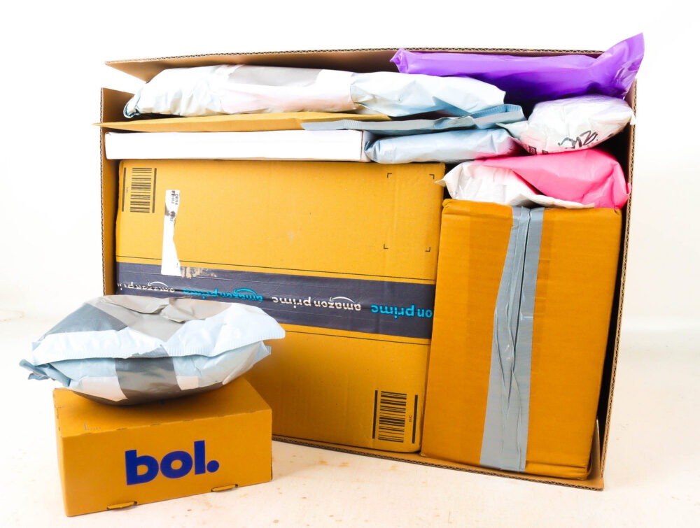 XL Doos met Verloren Postpakketten