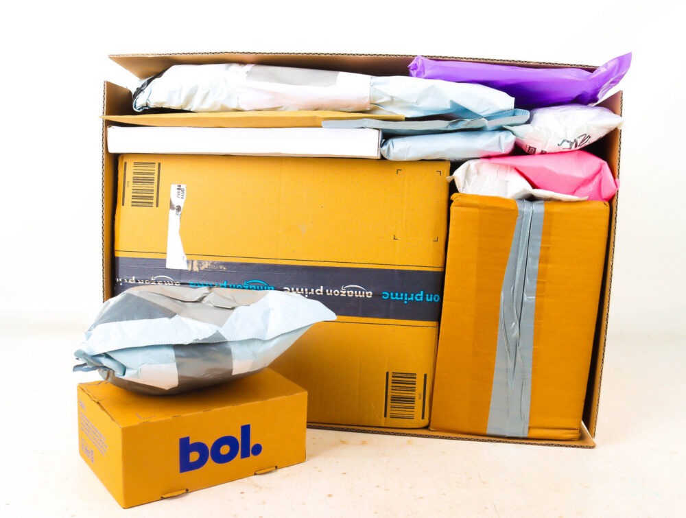 XL Doos met Verloren Postpakketten