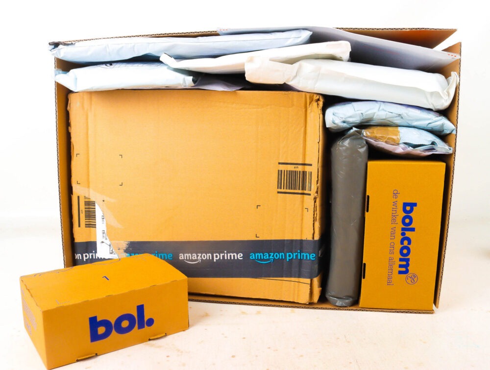 XL Doos met Verloren Postpakketten