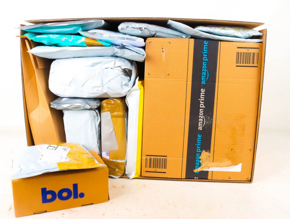 XL Doos met Verloren Postpakketten