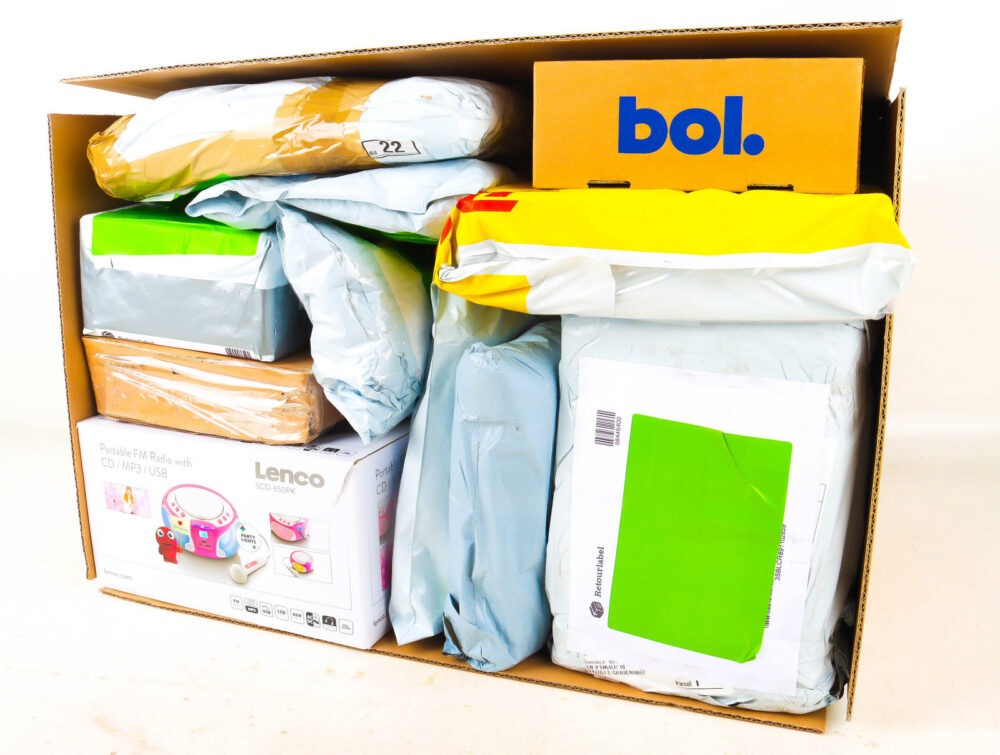 XL Doos met Verloren Postpakketten
