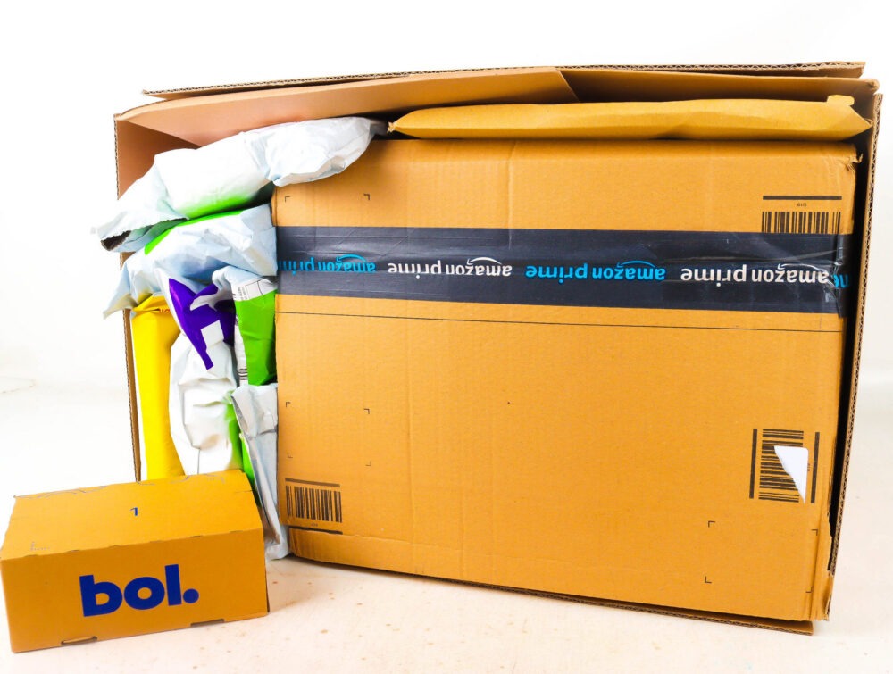 XL Doos met Verloren Postpakketten