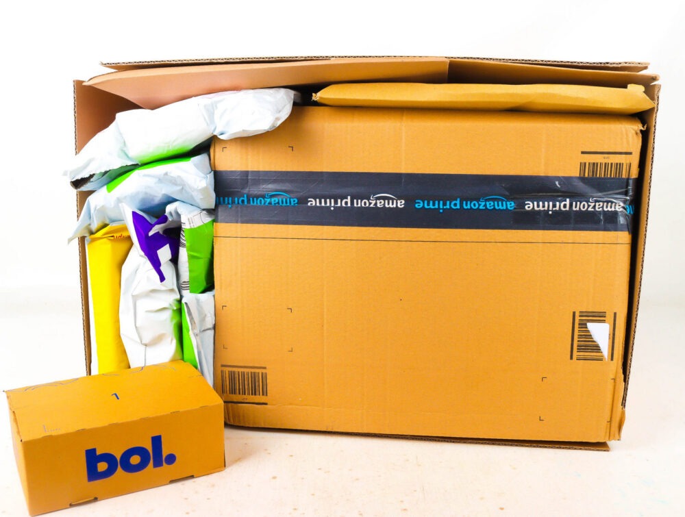XL Doos met Verloren Postpakketten