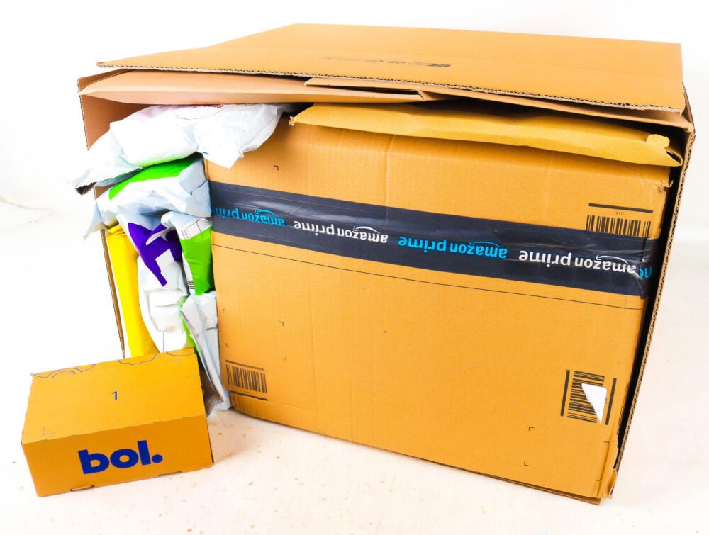 XL Doos met Verloren Postpakketten