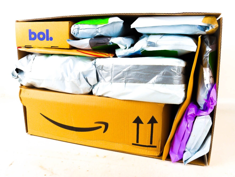 XL Doos met Verloren Postpakketten
