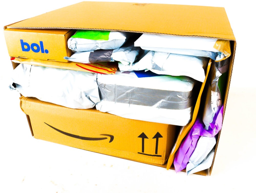 XL Doos met Verloren Postpakketten