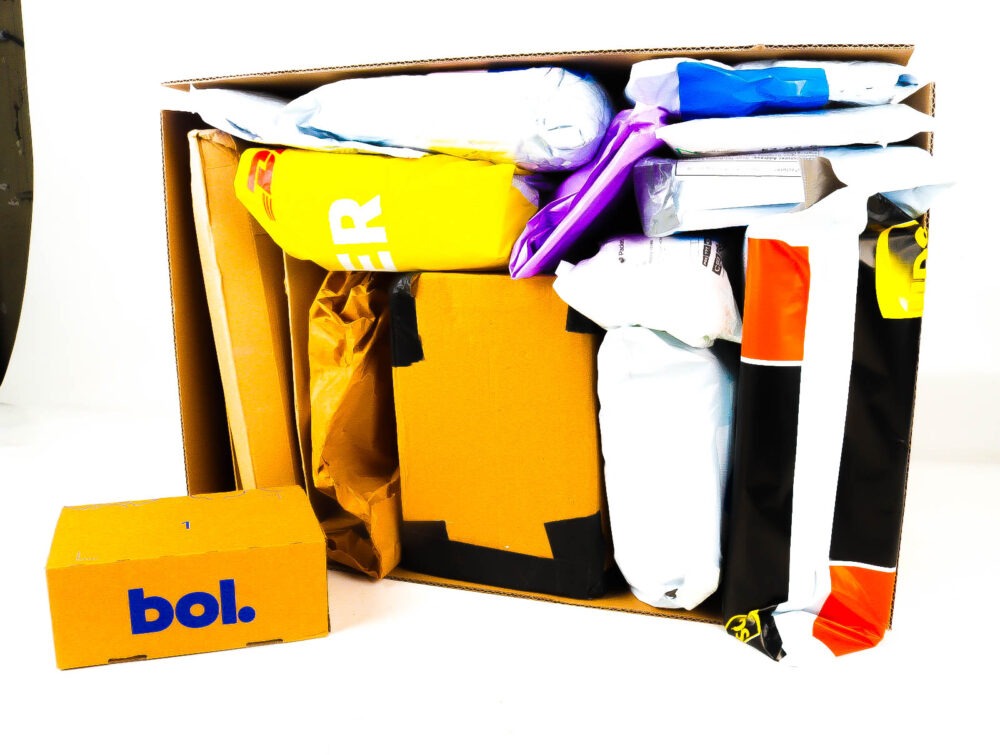 XL Doos met Verloren Postpakketten