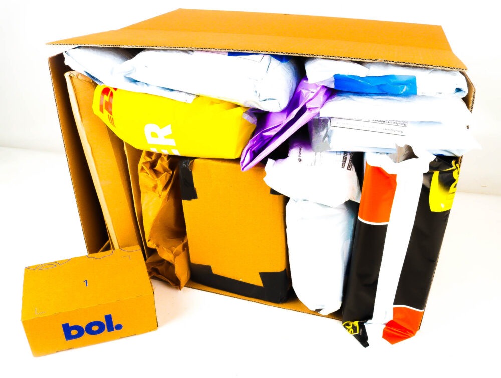XL Doos met Verloren Postpakketten