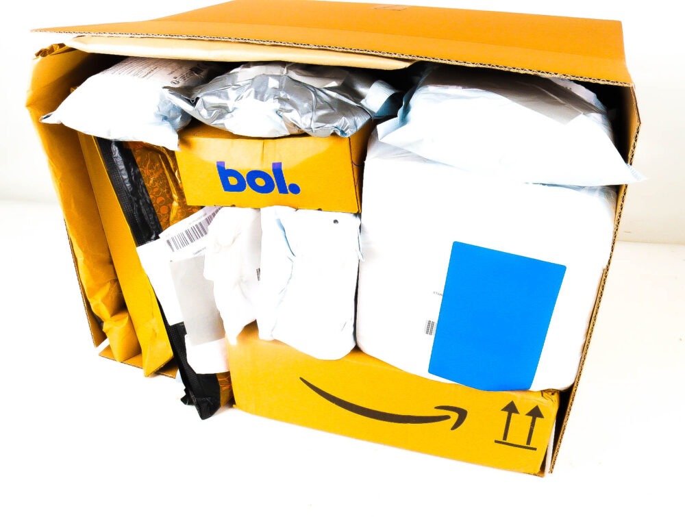 XL Doos met Verloren Postpakketten