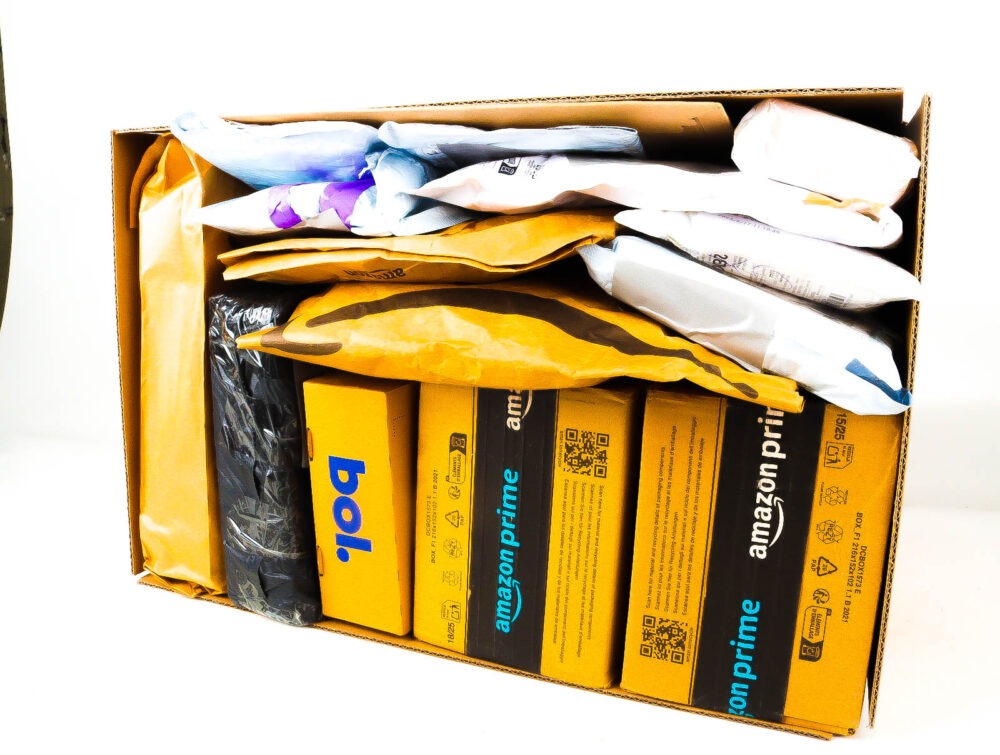 XL Doos met Verloren Postpakketten