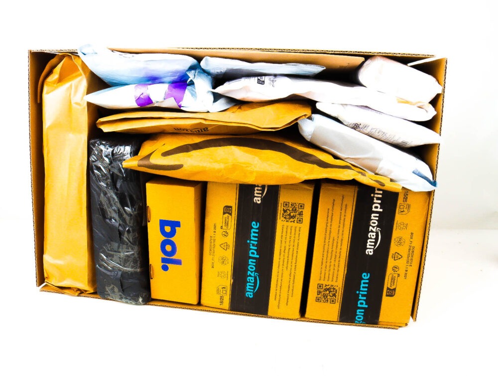 XL Doos met Verloren Postpakketten