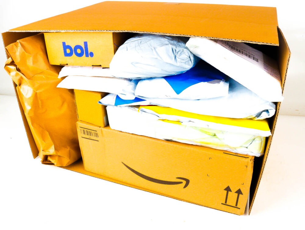 XL Doos met Verloren Postpakketten
