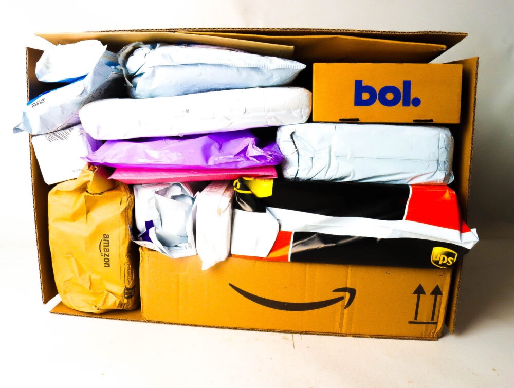 XL Doos met Verloren Postpakketten