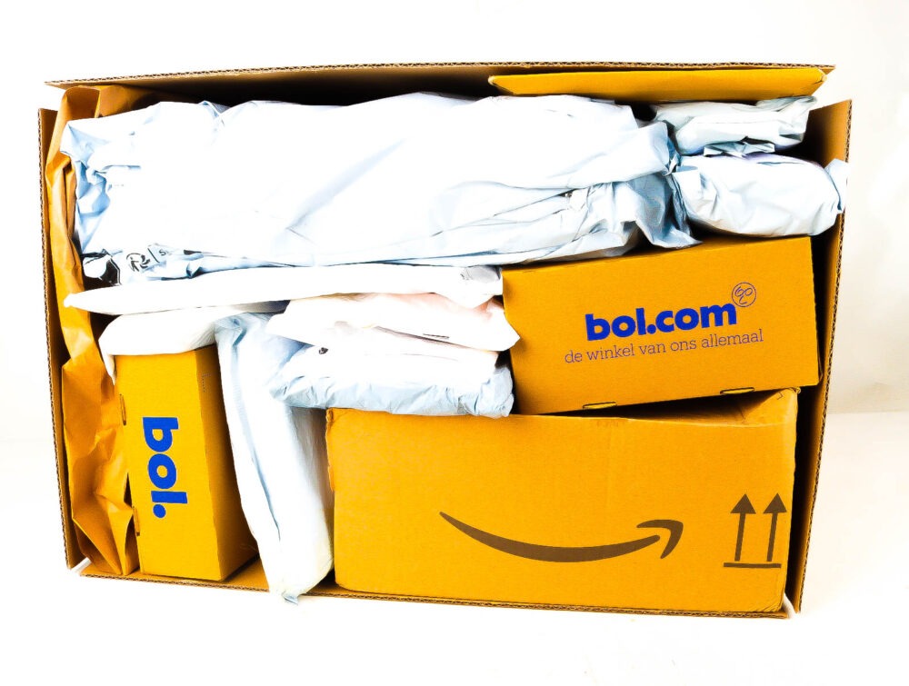 XL Doos met Verloren Postpakketten